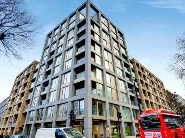 Flat for sale in Barnsbury, Greater London