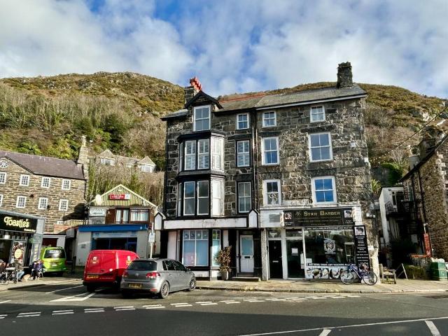 Flat for sale in Barmouth