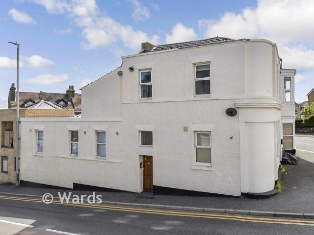 Flat for sale in Whitehall, Acol