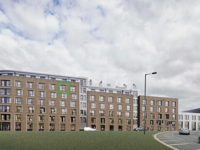 Flat for sale in Calderstones