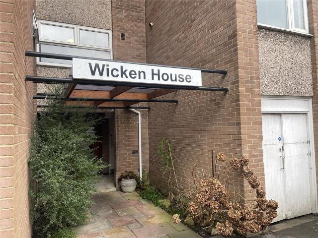 Flat for sale in Ringlestone, Midway
