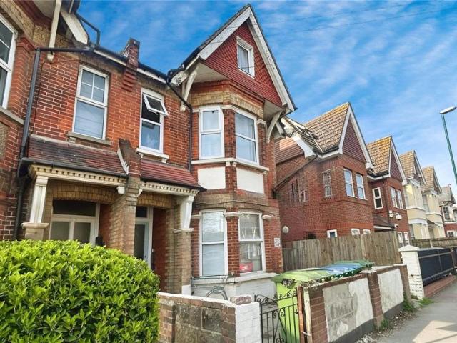 Flat for sale in Clapham, West Sussex