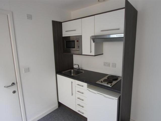 Flat for sale in Cultural Industries Quarter, Sheffield