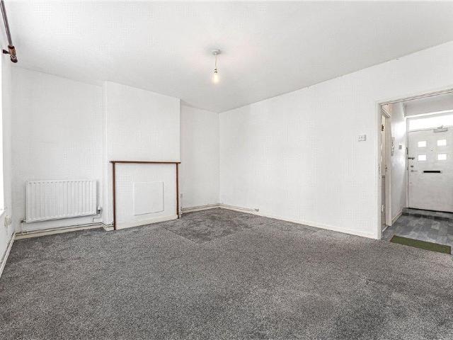 Flat for sale in Bethnal Green, Greater London