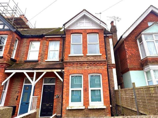 Flat for sale in Worthing, West Sussex