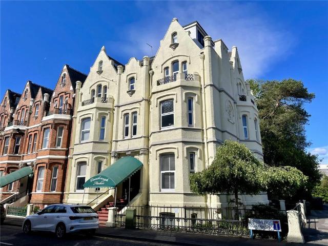 Flat for sale in West Cliff, Isle Of Man