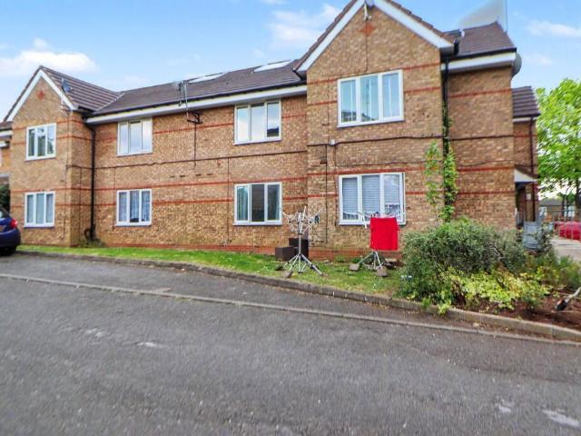 Flat for sale in Shephall, Hertfordshire