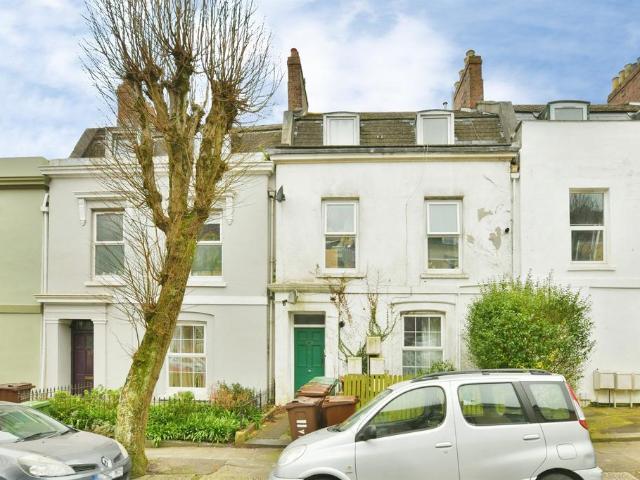 Flat for sale in Morice Town, Mount Wise