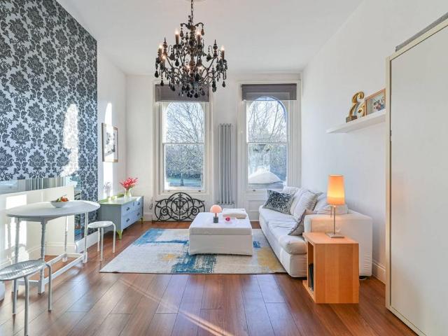 Flat for sale in Brixton, Greater London