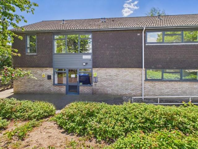 Flat for sale in Chedburgh, Isle Of Man