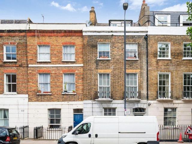 Flat for sale in King's Cross, Greater London