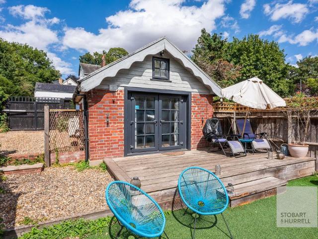 Flat for sale in Crostwick, Norfolk