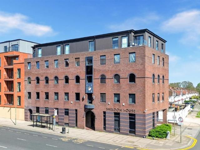 Flat for sale in North Finchley, Isle Of Man