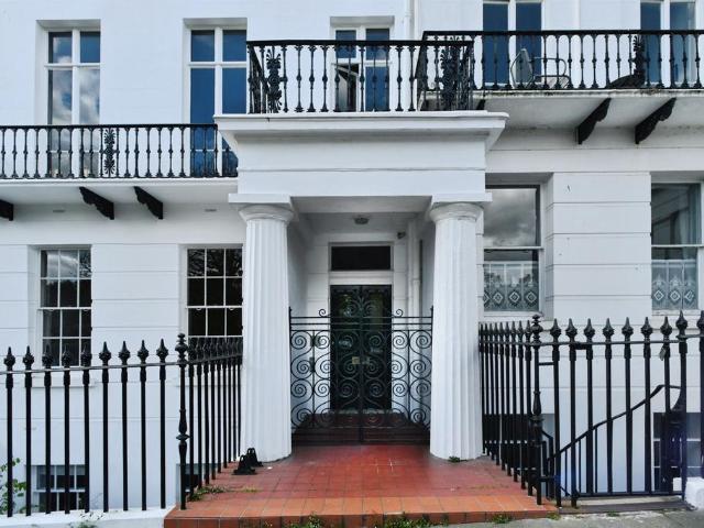 Flat for sale in Whitehawk, Brighton & Hove