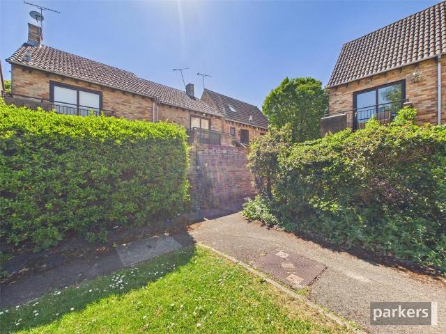 Flat for sale in Earley, Isle Of Man