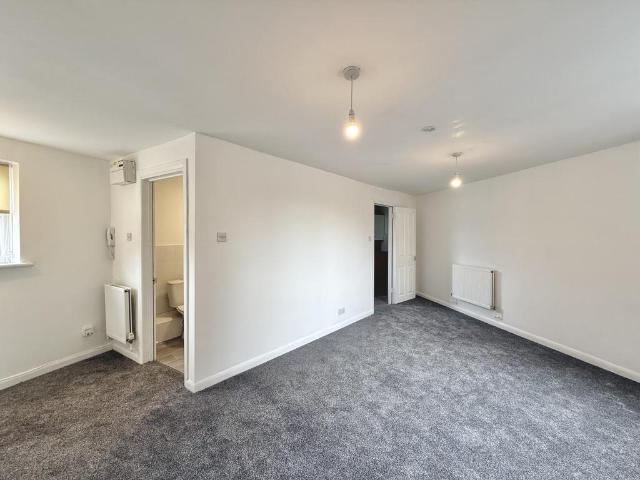 Flat for sale in London Borough of Lewisham, Isle Of Man