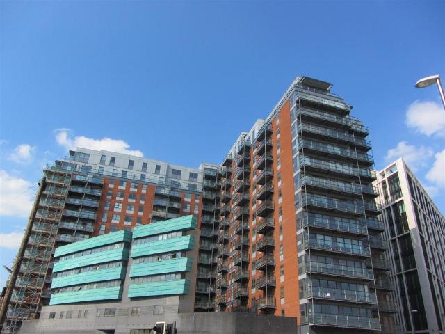 Flat for sale in Holbeck, Leeds