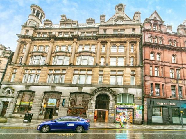 Flat for sale in Cavern Quarter, Calderstones