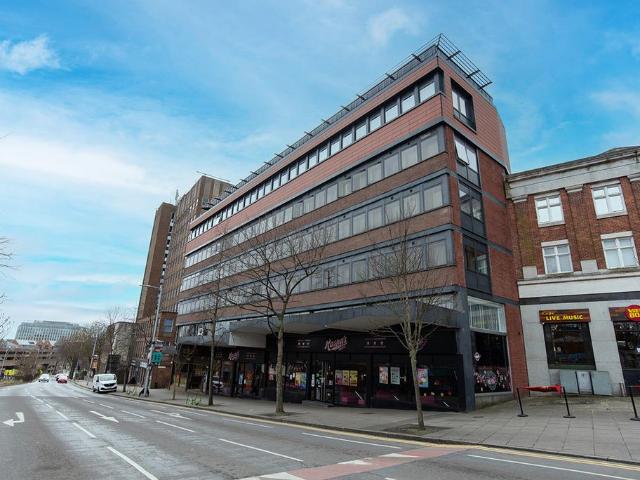 Flat for sale in The Meadows, Haddon