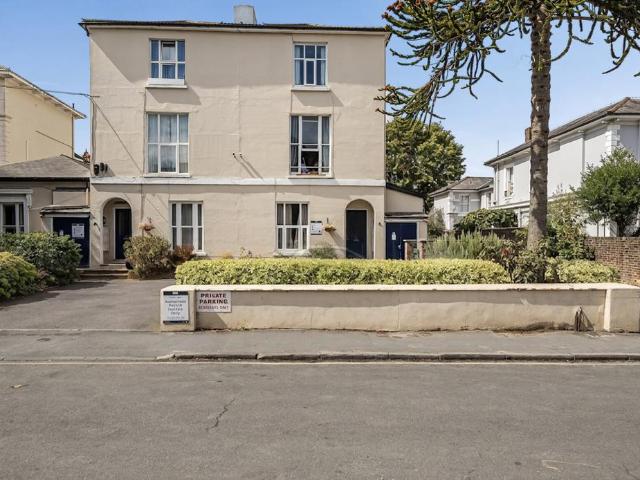 Flat for sale in St James, Sandown Park