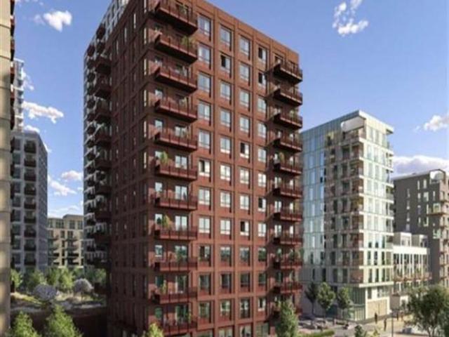 Flat for sale in Greenwich Peninsula, Cat Hill
