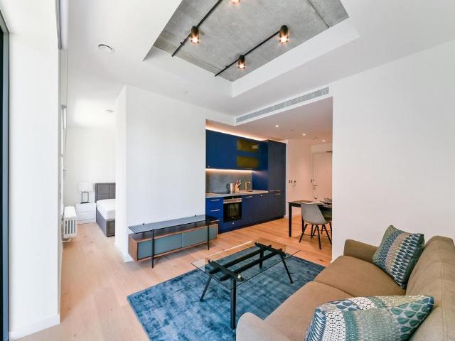 Flat for sale in Goodluck Hope, Blackwall