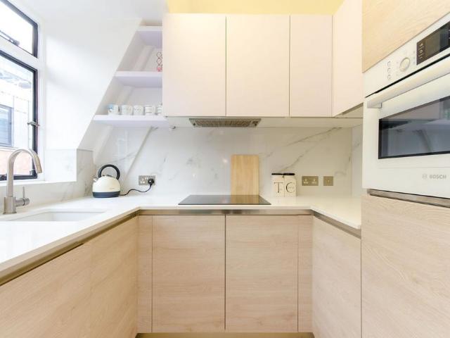 Flat for sale in Blackfriars, Lyons
