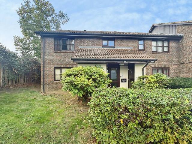 Flat for sale in White Oak, Sevenoaks