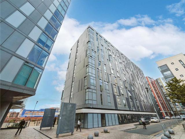 Flat for sale in Baltic Triangle, Calderstones
