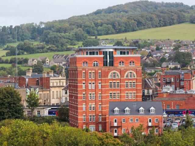 Flat for sale in Stroud, School House