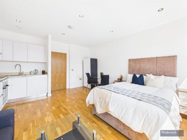 Flat for sale in Kenton, Greater London