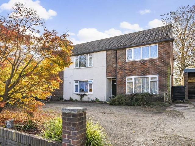 Flat for sale in Greater London