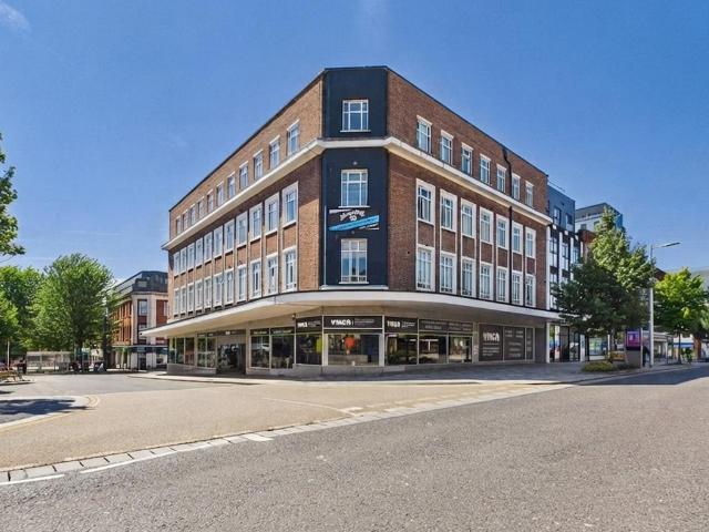 Flat for sale in Mount Pleasant, Nangreaves