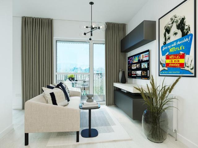 Flat for sale in Hayes, Greater London