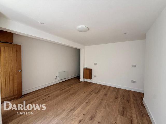 Flat for sale in Cardiff International Sports Village, Falcon Lodge