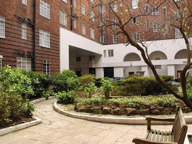 Flat for sale in Brook Green, Greater London