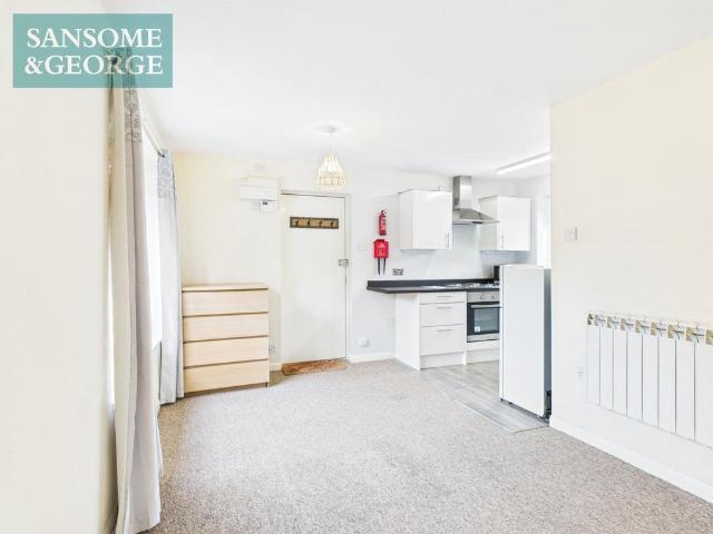 Flat for sale in Lychpit, Priest Down
