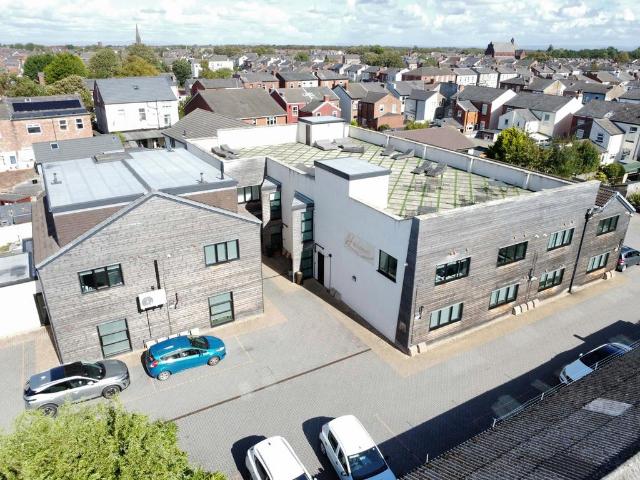 Flat for sale in Meols Cop, Southport