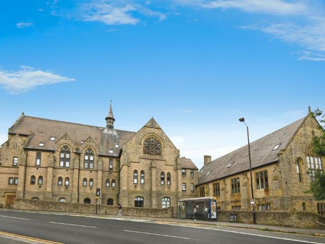 Flat for sale in Upperthorpe, Crookesmoor