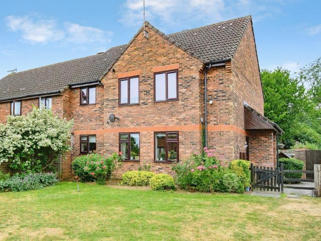 Flat for sale in Jersey Farm, Five Acres