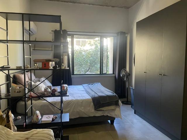 Apartment for sale in Vosloorus, Gauteng