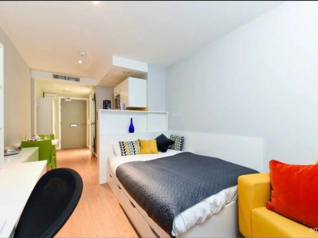 Studio for rent in Gallowgate, Scotland