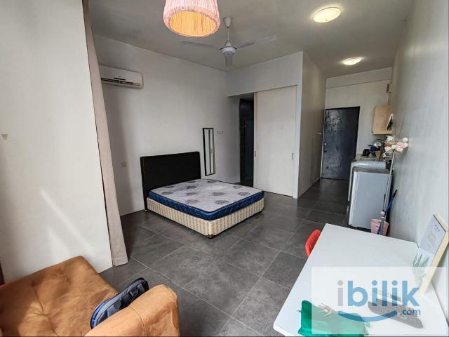 Room for rent in PJU 8, Petaling Jaya