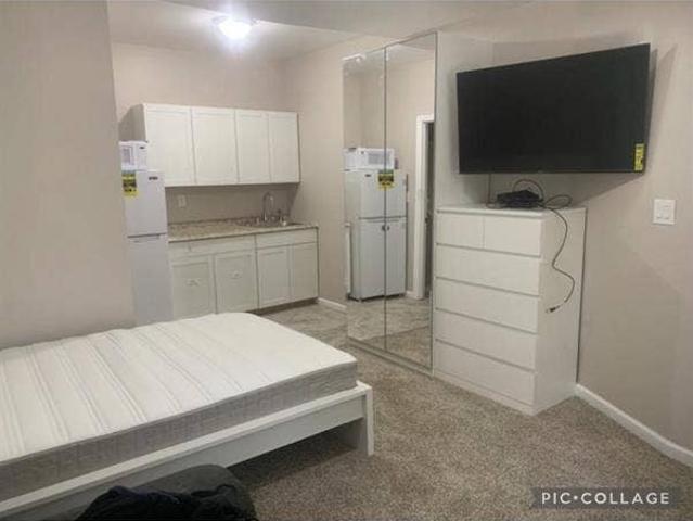 Room for rent in Arverne, New York