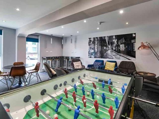Room for rent in High Field, York