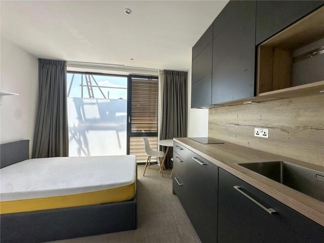 Studio for rent in Greenhill, Greater London
