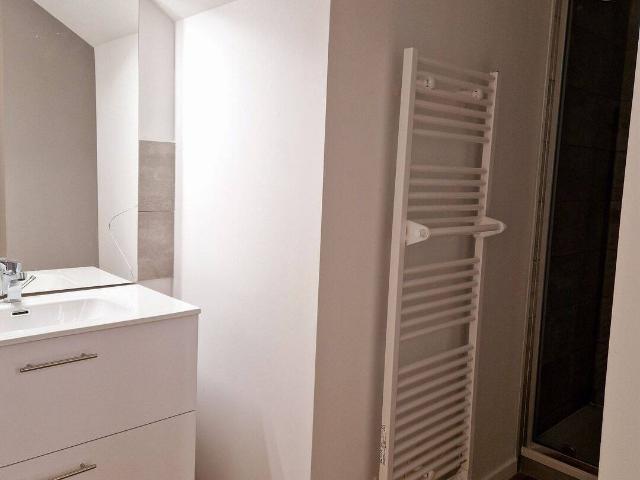Studio location à Parc Chabaud, Montélimar