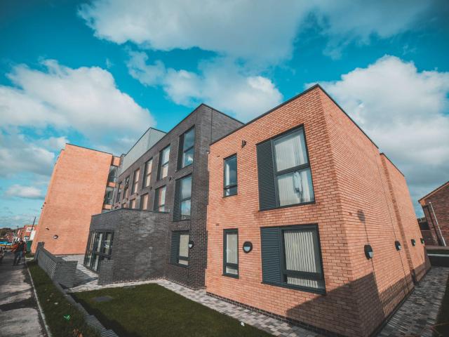 Studio for rent in West Midlands