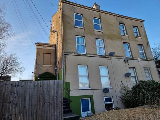 Studio for rent in Gloucester, Gloucestershire