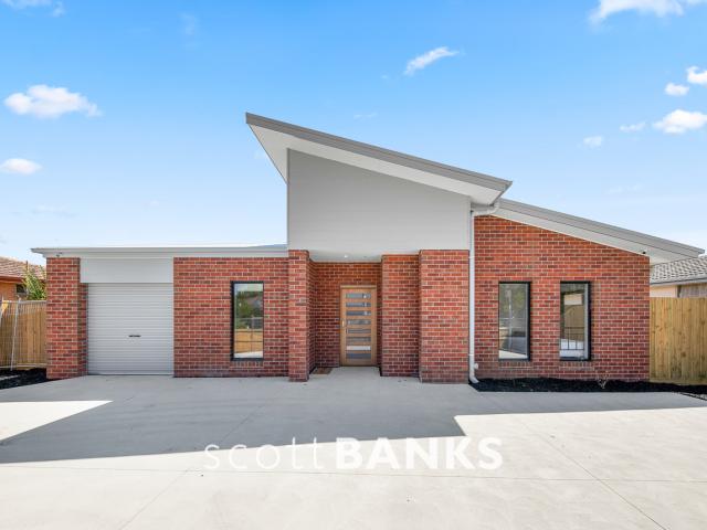 Granny Flat for rent in Camerons Creek, Victoria